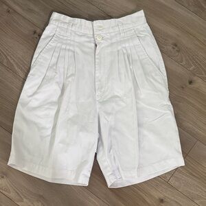 Bugle Boy Kids vintage White Pleated Shorts size 5